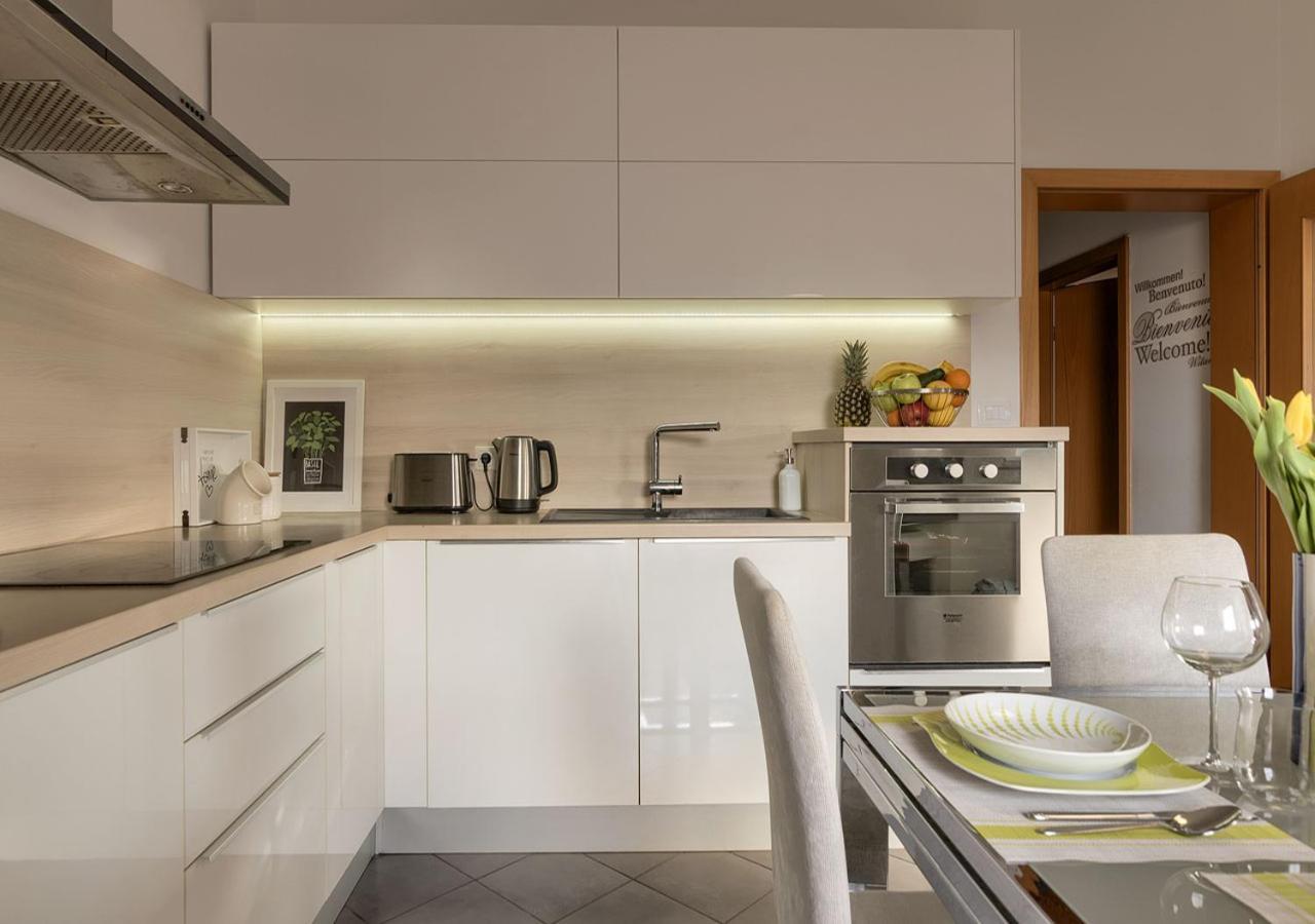 Apartment Leki - Newly Renovated, Modern City Spot Pula Dış mekan fotoğraf