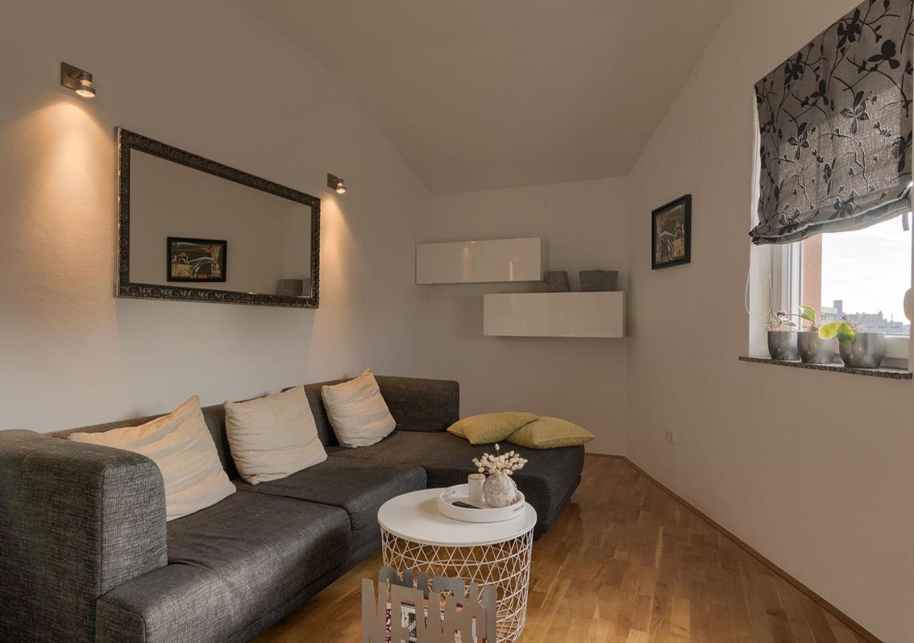 Apartment Leki - Newly Renovated, Modern City Spot Pula Dış mekan fotoğraf