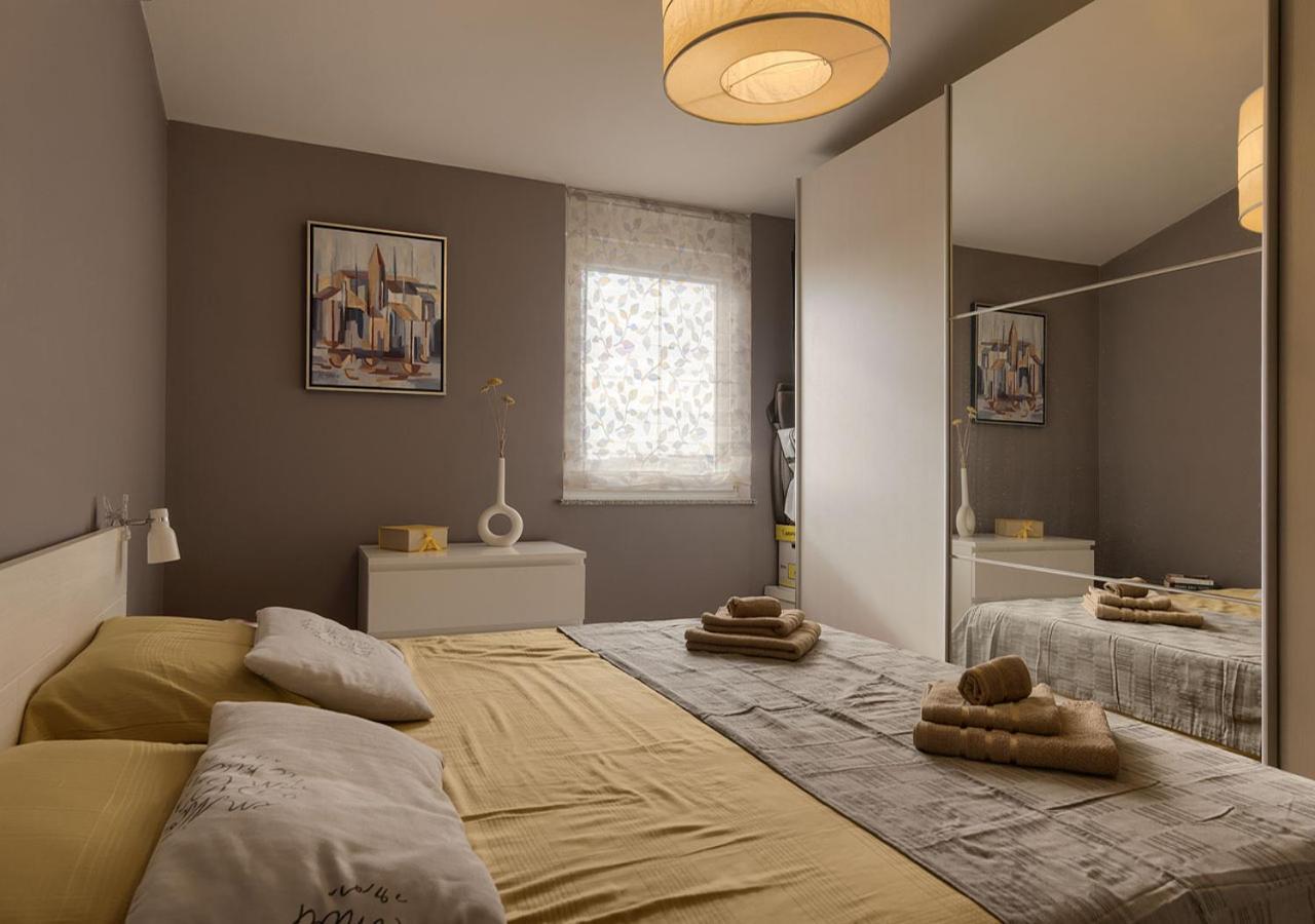 Apartment Leki - Newly Renovated, Modern City Spot Pula Dış mekan fotoğraf