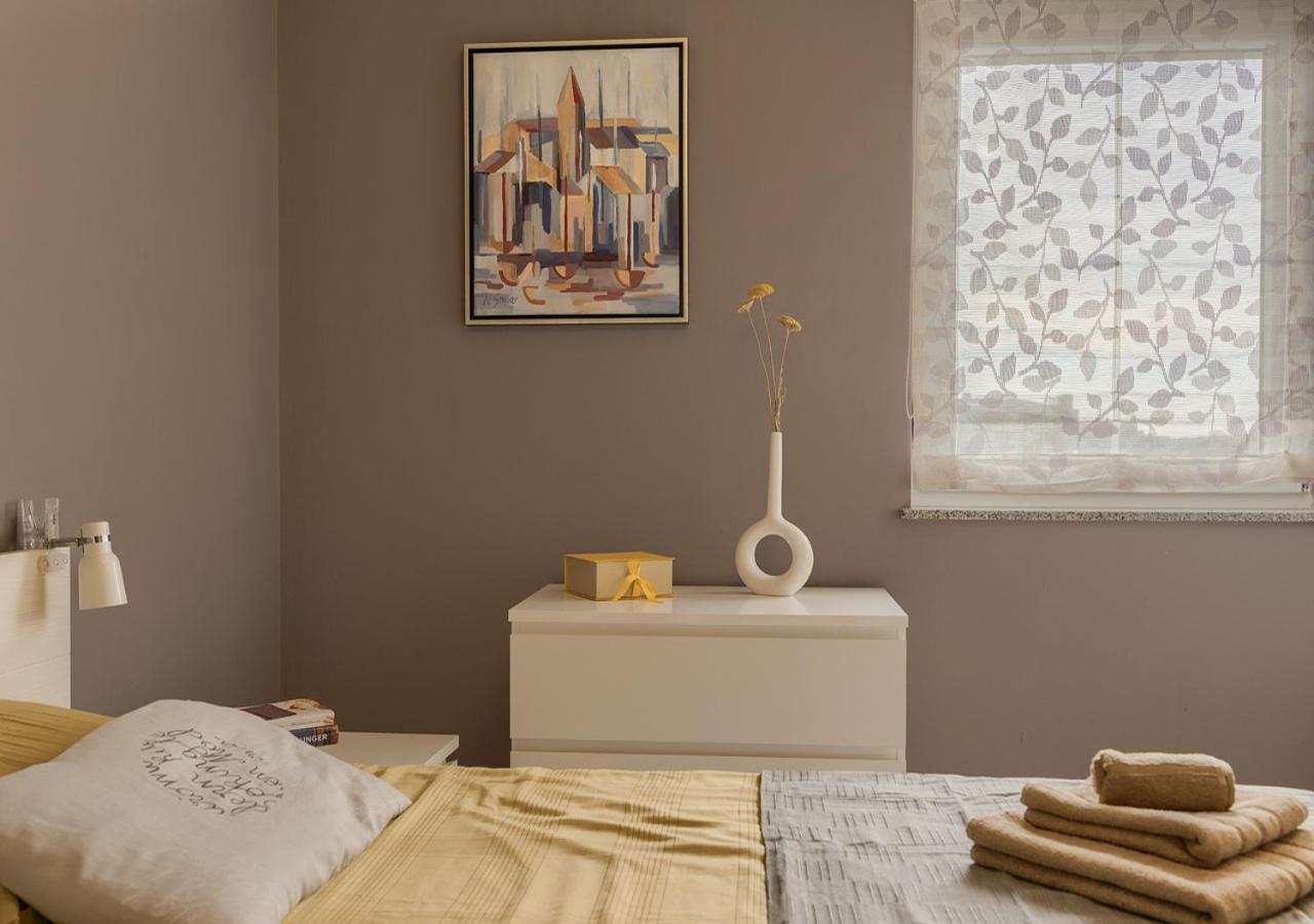 Apartment Leki - Newly Renovated, Modern City Spot Pula Dış mekan fotoğraf