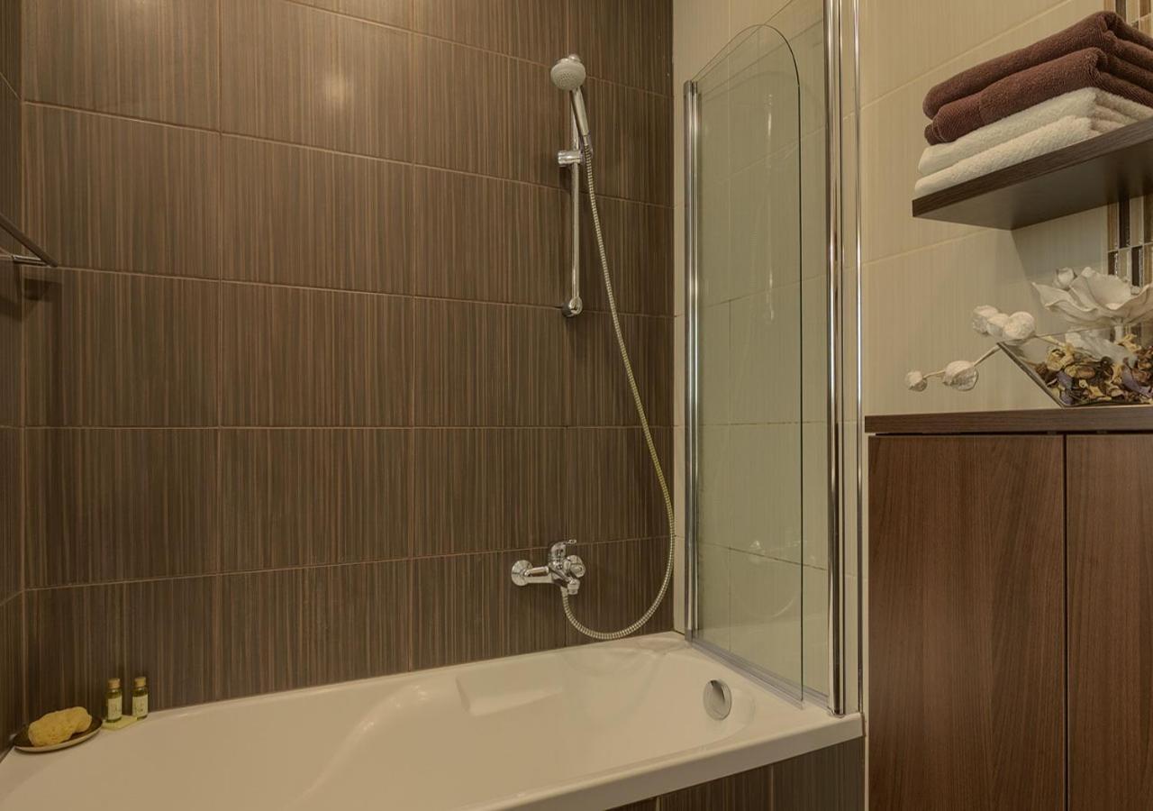 Apartment Leki - Newly Renovated, Modern City Spot Pula Dış mekan fotoğraf